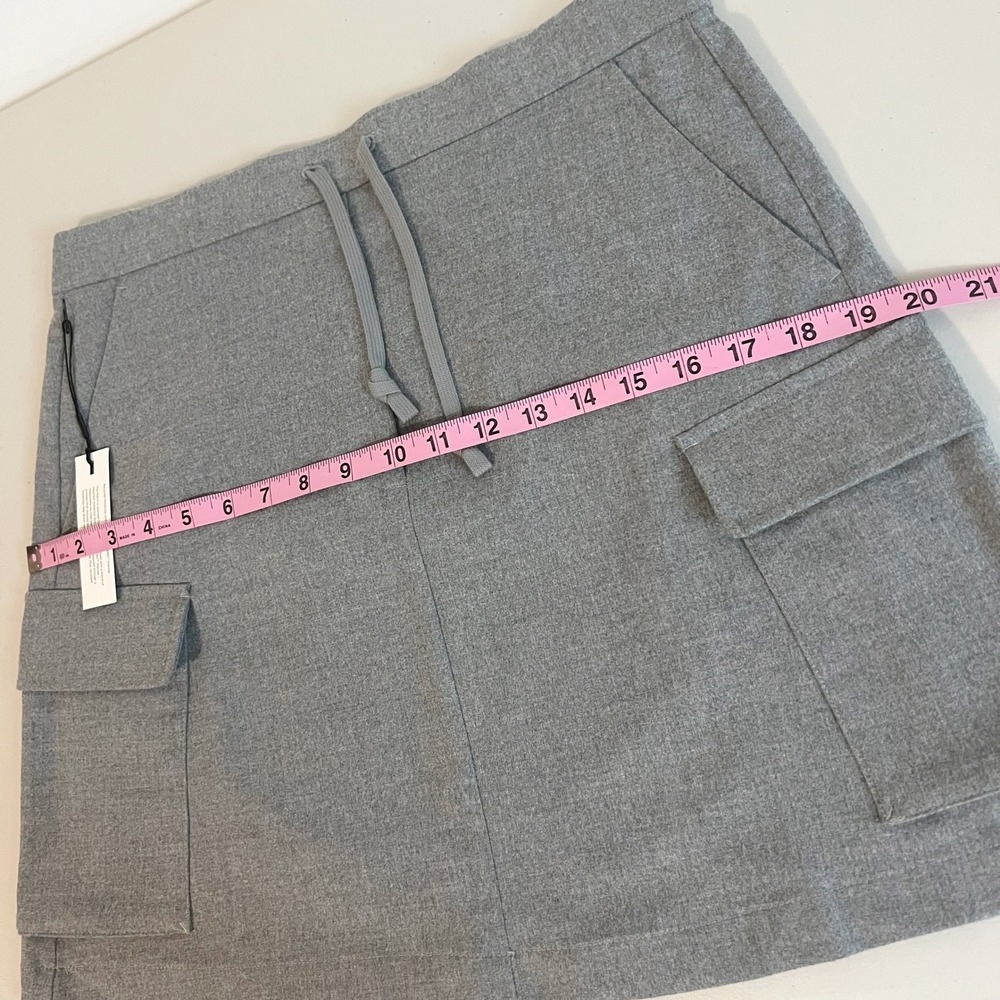 The Group Babaton Gray Mini Skirt‎ Cargo Drawstring Pockets Casual Womens M - Picture 10 of 10